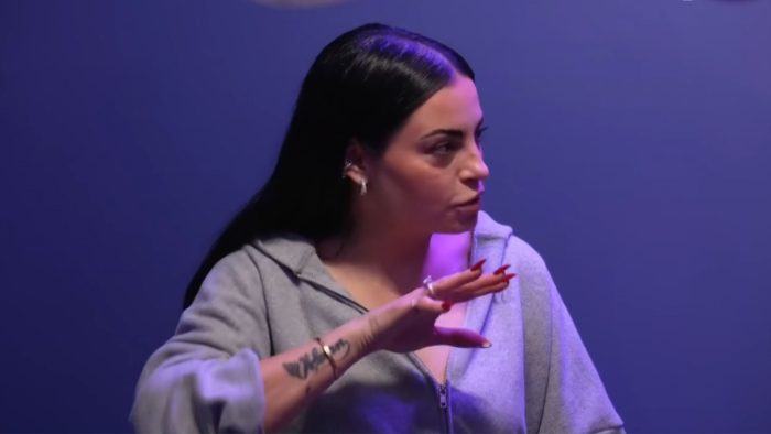 Δήμητρα Αλεξανδράκη: «Έχω κάνει κάτι με τον Σπαλιάρα χωρίς να το ξέρετε, είχε κρυφές χάρες και υπέκυψα»