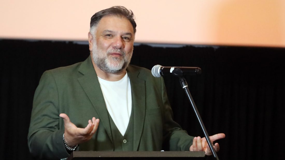 Γρηγόρης Αρναούτογλου για Ανέστη Ευαγγελόπουλο: «Δεν το ξέρω το παιδί αλλά αν στα 52 μου με θεωρεί γέρο, αυτό είναι στενάχωρο»