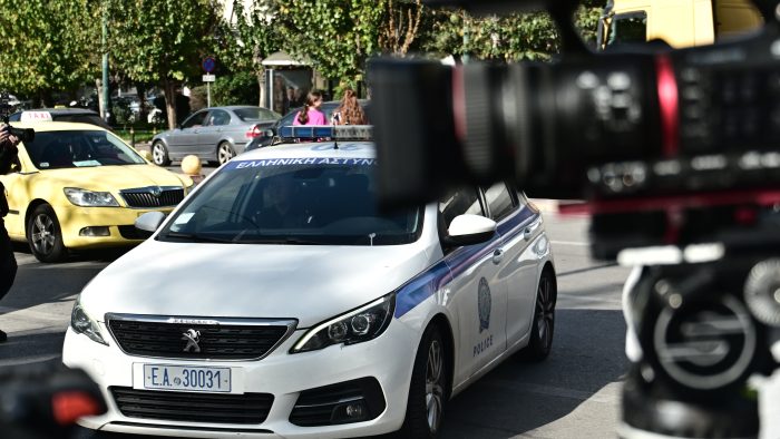 Παίκτης ριάλιτι έστειλε στο νοσοκομείο 46χρονο: «Mου έσπασε το κόκκαλο μέσα στη μύτη, δίπλα ακριβώς εκεί που είναι το μάτι»