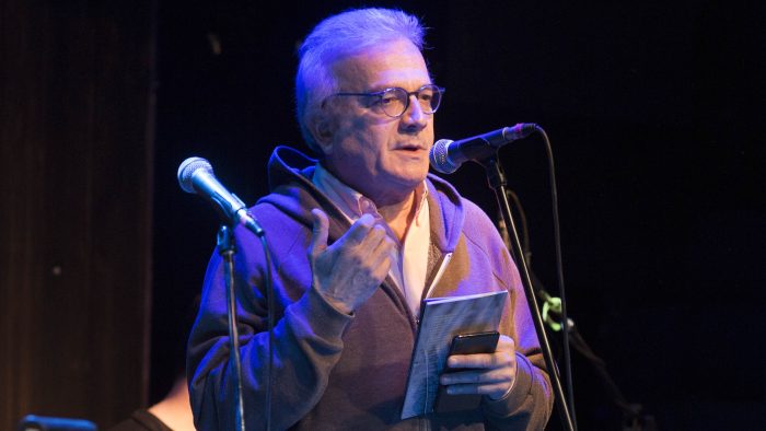 Άρης Δαβαράκης: «Μίλησα δημόσια για την ερωτική μου ταυτότητα γιατί δεν είχα να δώσω σε κανέναν λογαριασμό»