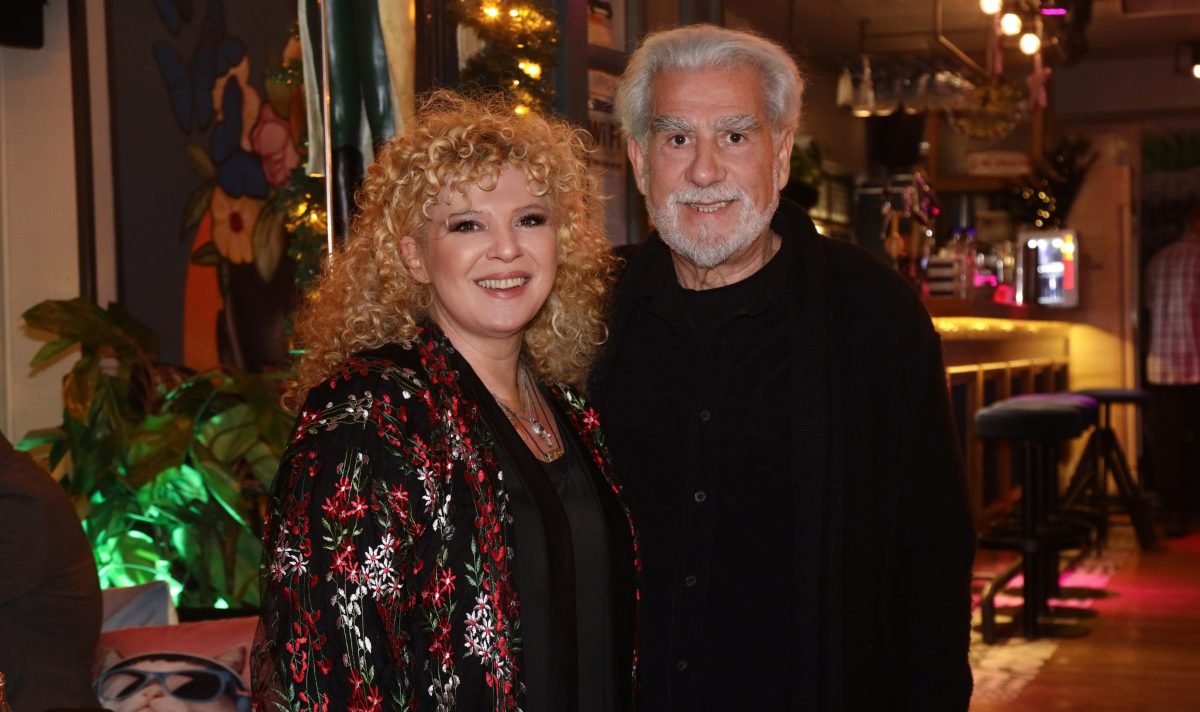 Αθηνά Καμπάκογλου