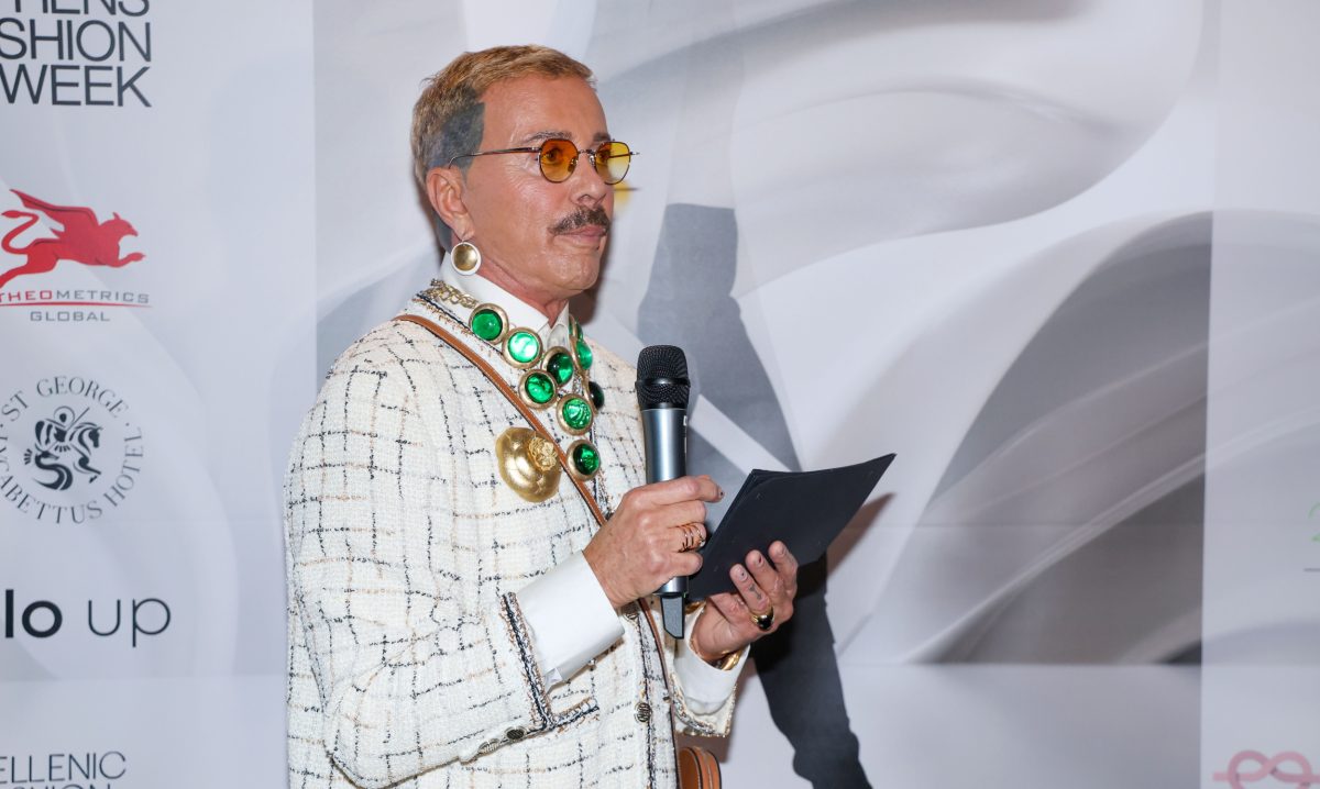 Λάκης Γαβαλάς