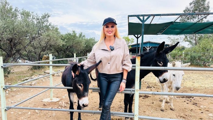 Happy Hours: Πού μας ταξιδεύει σήμερα η Μάγδα Τσέγκου;