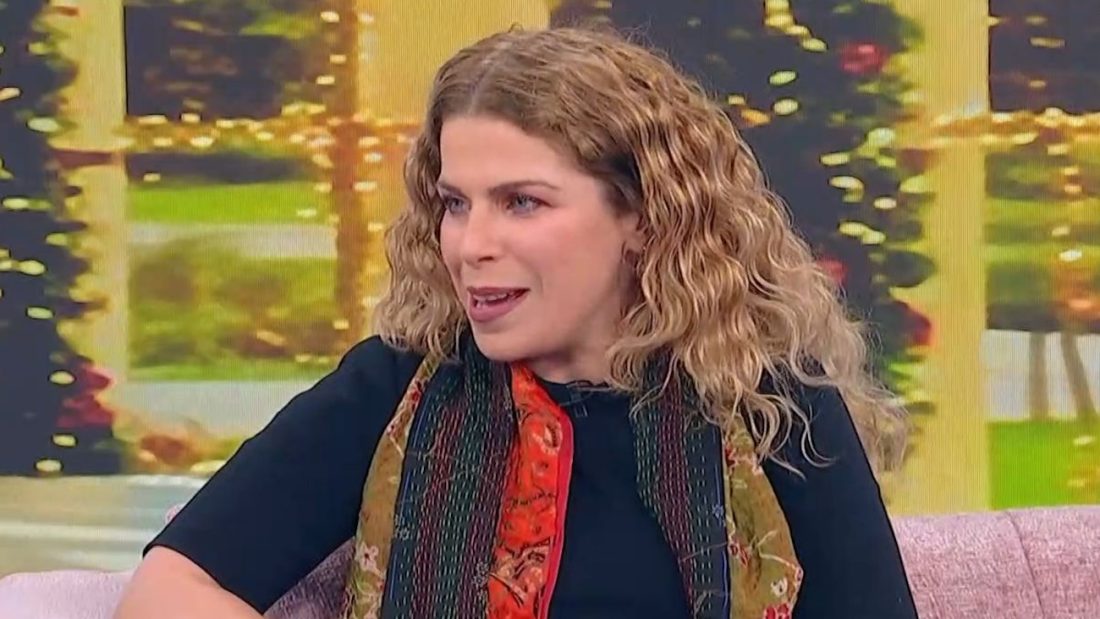 Βιολέτα Ίκαρη: «Ήρθα στην Αθήνα για να γίνω κομμώτρια, ήμουν πολύ καλή»