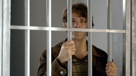 Ηλέκτρα: Ο Παύλος συλλαμβάνεται, ο Νικόλας κλείνεται σε ψυχιατρείο