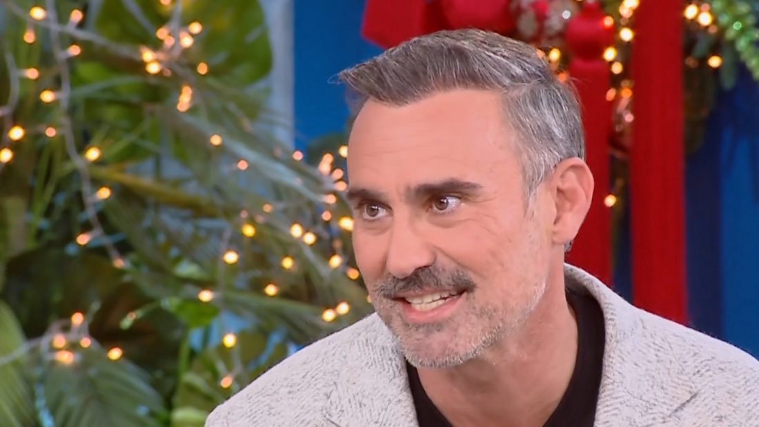 Γιώργος Καπουτζίδης