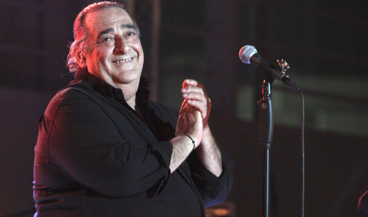 Βασίλης Καρράς