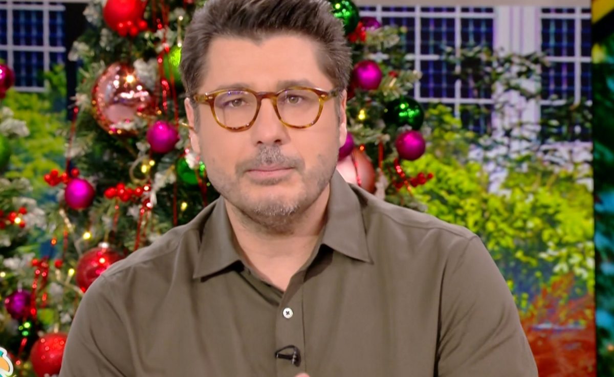 Λάμπρος Κωνσταντάρας