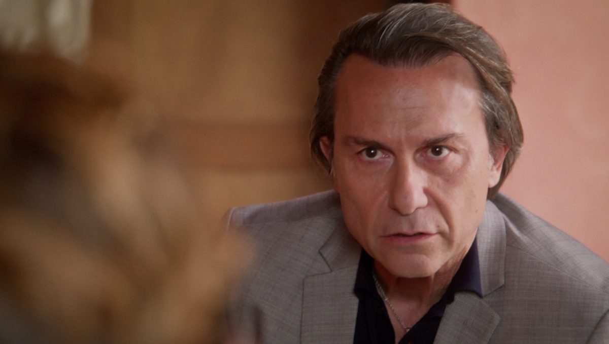 Να μ' αγαπάς