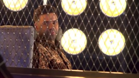 Θοδωρής Μαραντίνης: «Την πρώτη φορά που βγήκα με θαυμάστρια κατέληξε σε γάμο, τη δεύτερη σε μακροχρόνια σχέση, τα άλλα δεν μπορώ να τα πω»