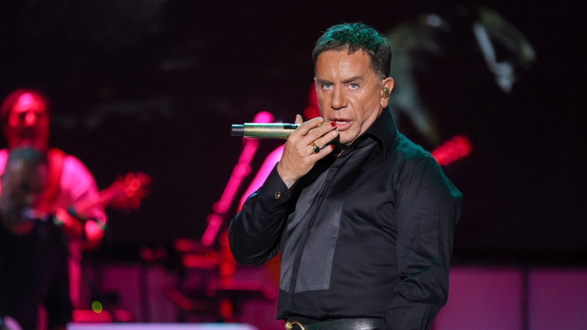 Γιώργος Μαζωνάκης