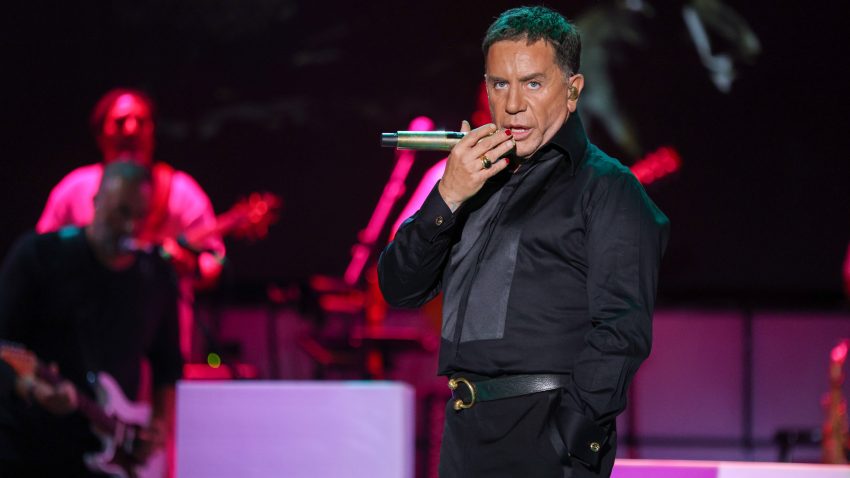 Γιώργος Μαζωνάκης