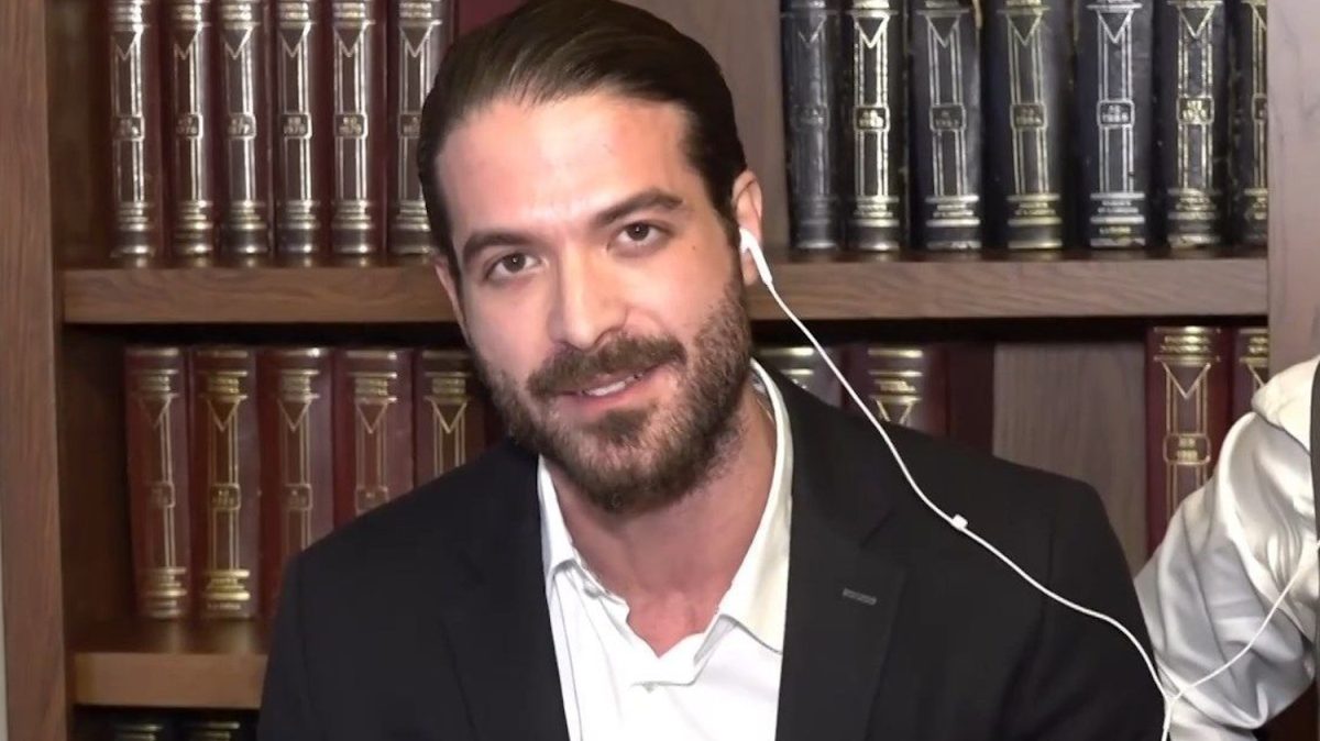 Άρης Μουγκοπέτρος