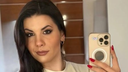 Μαρίνα Ντεμολλάι