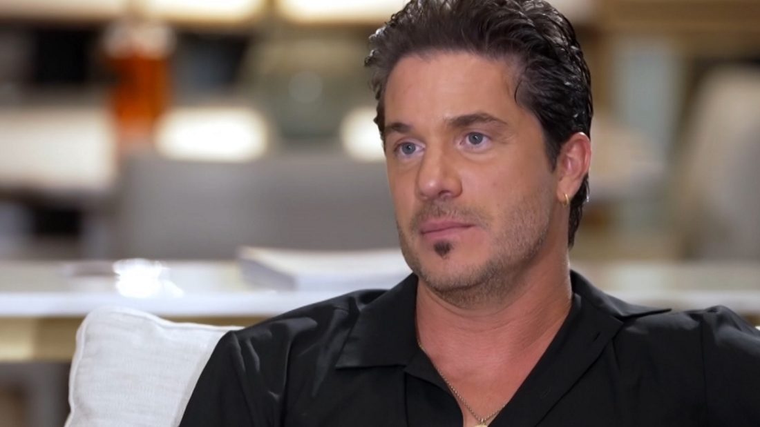 Νίκος Οικονομόπουλος