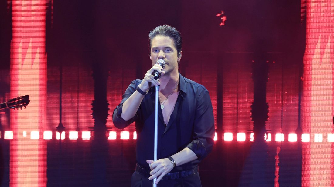 Νίκος Οικονομόπουλος