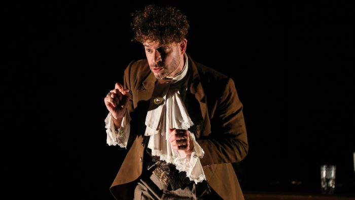 Ορέστης Τρίκας: «Απέχω από την τηλεόραση δέκα χρόνια»