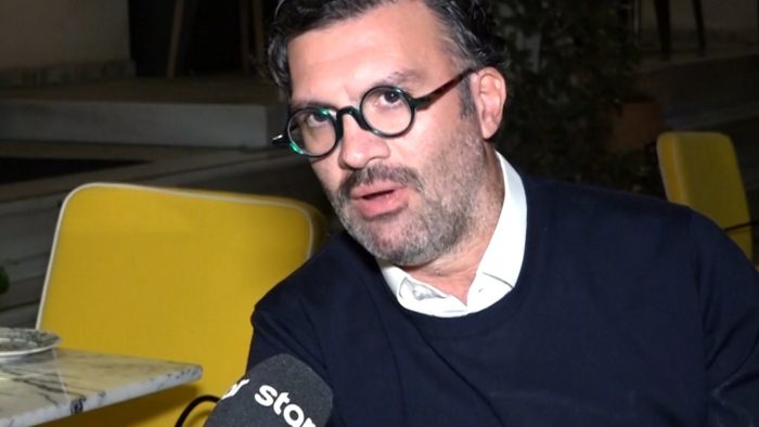 Γιώργος Παπακώστας: «Τι να δω από τον Άκη Πετρετζίκη; Πώς κάνουμε τα γεμιστά;»