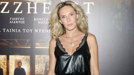 Εβελίνα Παπούλια