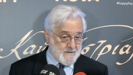 Συγκινημένος ο Γιάννης Σμαραγδής με τον χαμό της συζύγου του: «Μη μου ανοίγετε πληγές»