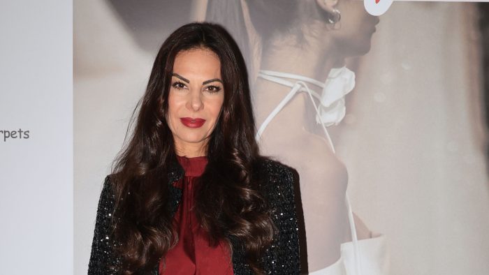 Εύη Βατίδου: «Θέλουμε να εκμεταλλευτούμε το ακίνητό μας στη Μύκονο, δεν γίνεται διαφορετικά»