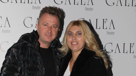 Γιώργος Βελισσάρης: «Τη γυναίκα μου την “έκλεψα” 16 ετών, δεν θέλω όμως η κόρη μου να παντρευτεί τόσο μικρή»
