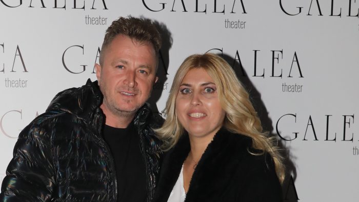 Γιώργος Βελισσάρης: «Τη γυναίκα μου την “έκλεψα” 16 ετών, δεν θέλω όμως η κόρη μου να παντρευτεί τόσο μικρή»