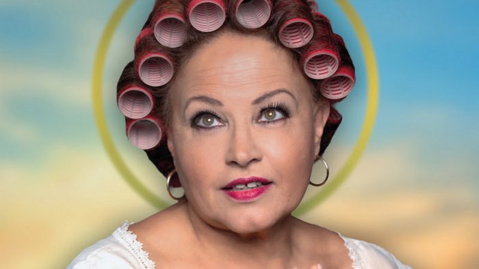 Η Νικολέτα Βλαβιανού μονολογεί «Μόνο σπίτι, κρεβάτι και εκκλησία»