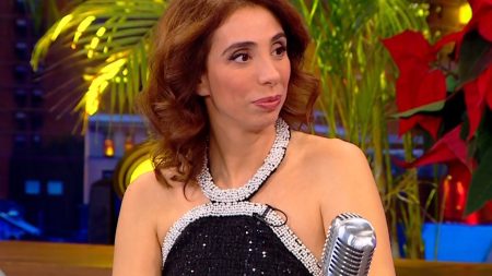 Έλενα Χαραλαμπούδη