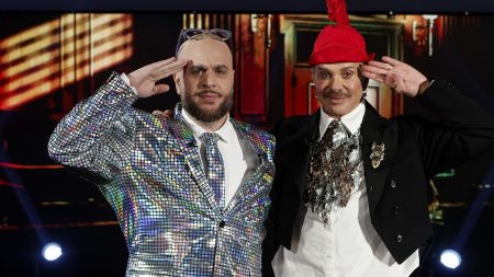 Στην αγκαλιά του Φάνη