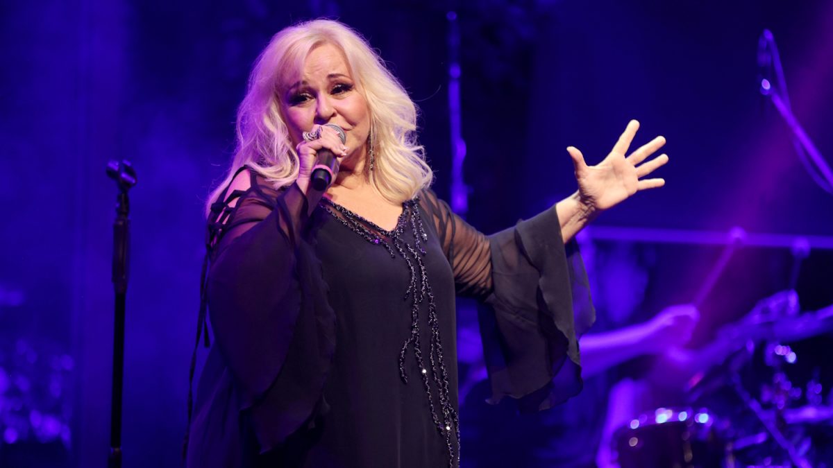 Μπέσσυ Αργυράκη