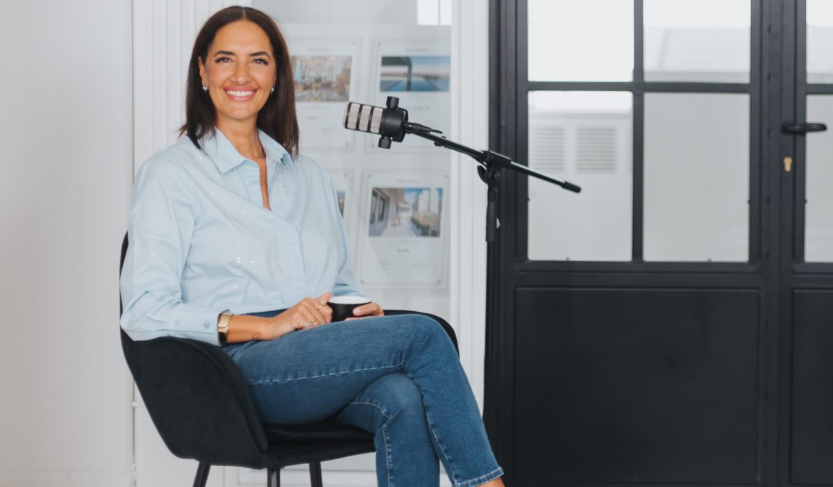 Νόνη Δούνια