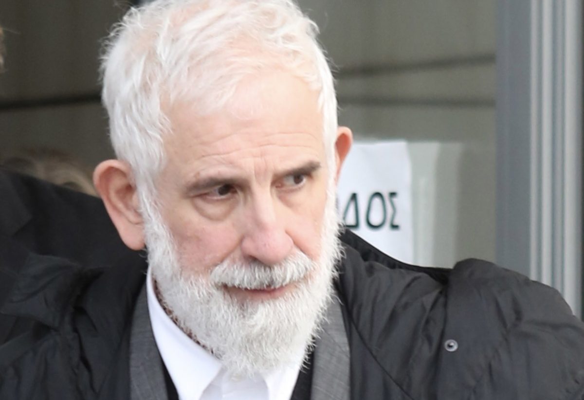 Πέτρος Φιλιππίδης