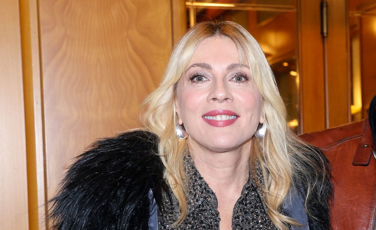 Σμαράγδα Καρύδη