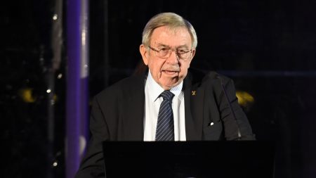 Τέως βασιλιάς Κωνσταντίνος