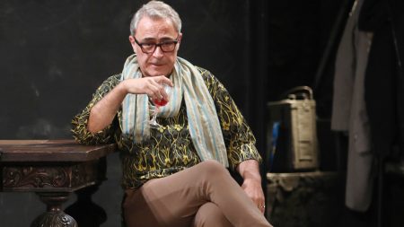 Θανάσης Κουρλαμπάς