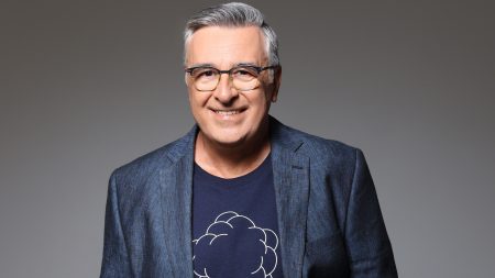 Γιώργος Κουβαράς