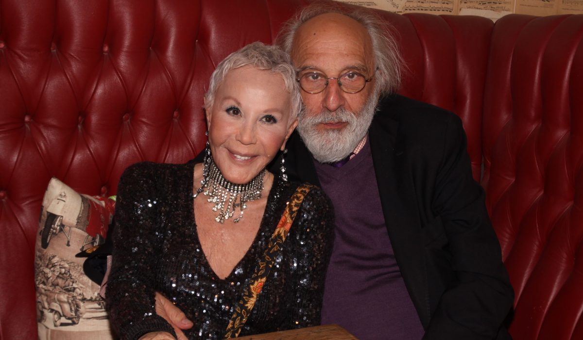 Ζωή Λάσκαρη, Αλέξανδρος Λυκουρέζος