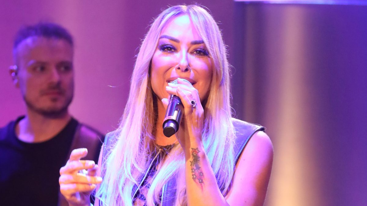 Μελίνα Ασλανίδου