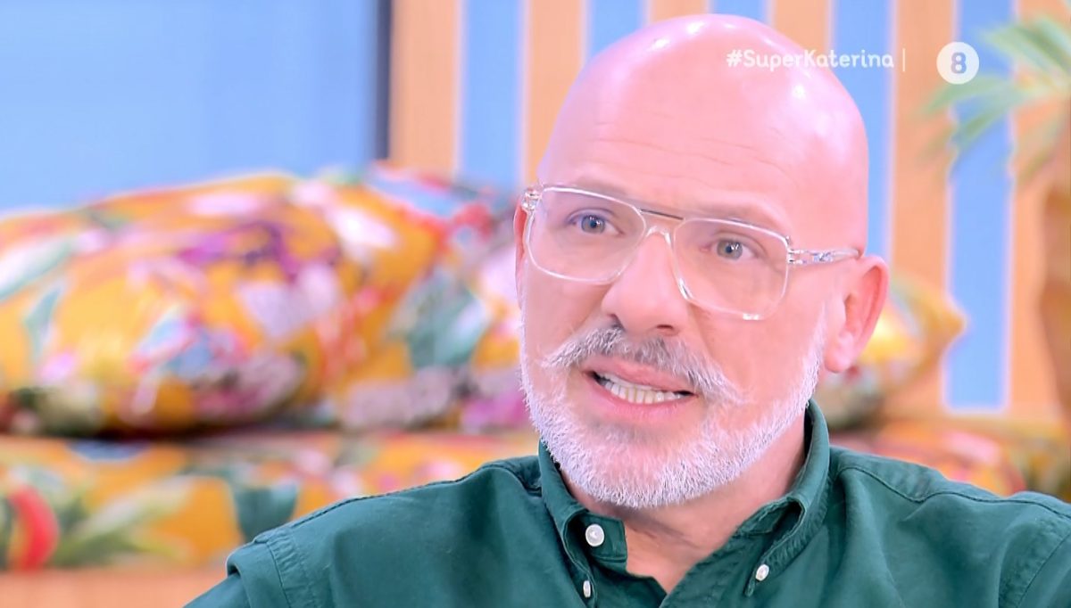 Νίκος Μουτσινάς