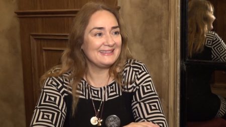 Ελένη Ουζουνίδου