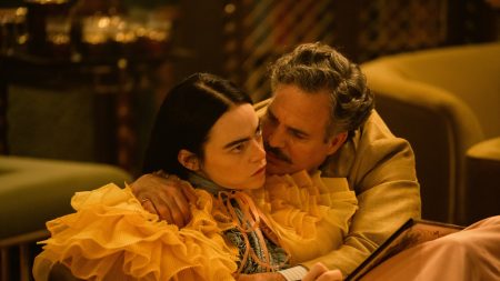 Poor Things: Το αριστούργημα του Γιώργου Λάνθιμου απόψε σε Α’ τηλεοπτική προβολή