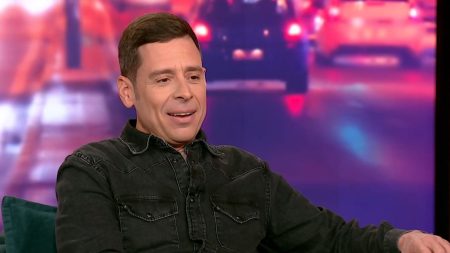 Γιάννης Σαρακατσάνης