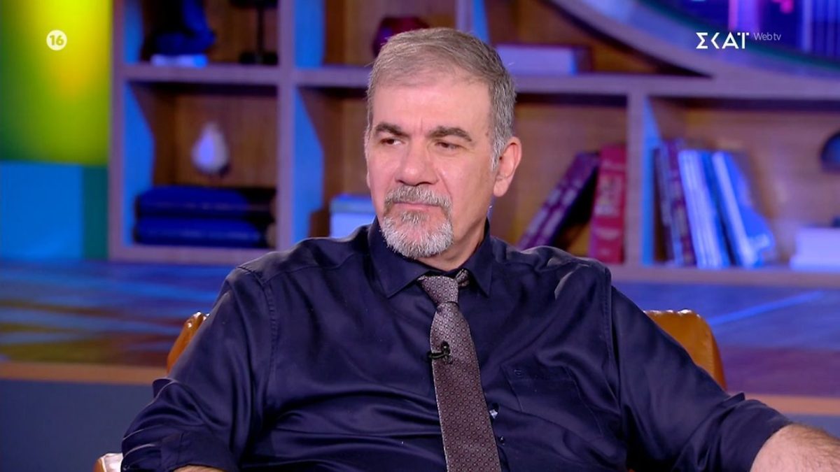 Δημήτρης Σταρόβας