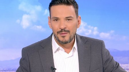 Κώστας Τσουρός