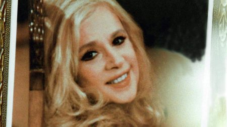 Αλίκη Βουγιουκλάκη