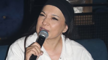 Έλενα Χαραμή