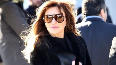 Βίκυ Χατζηβασιλείου