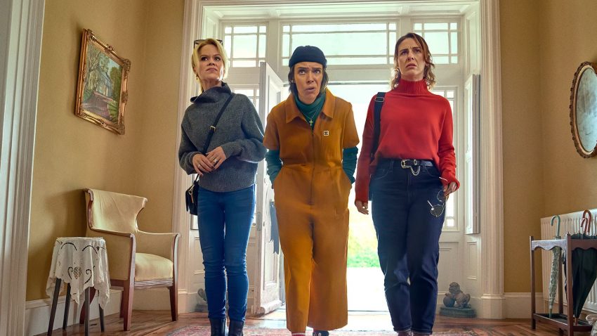 how-to-get-to-heaven-from-belfast-netflix