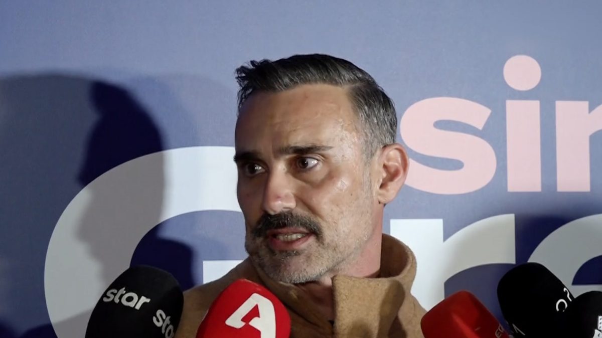 Γιώργος Καπουτζίδης